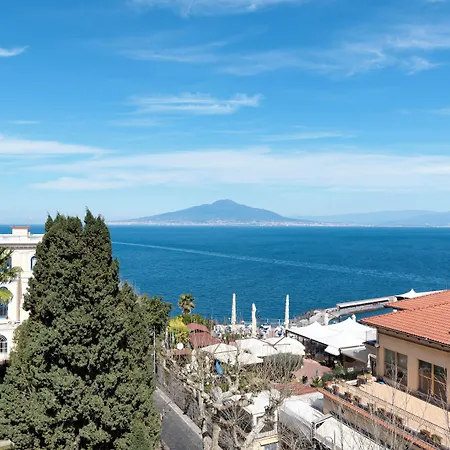Lägenhet Al Centro Sorrento