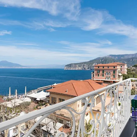 Al Centro Sorrento