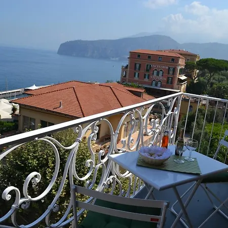 Al Centro Sorrento